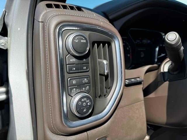 2020 GMC Sierra 3500HD Crew Cab Standard Box 4-Wheel Drive Denali