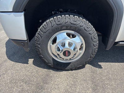2022 GMC Sierra 3500HD Crew Cab Long Box 4-Wheel Drive Denali