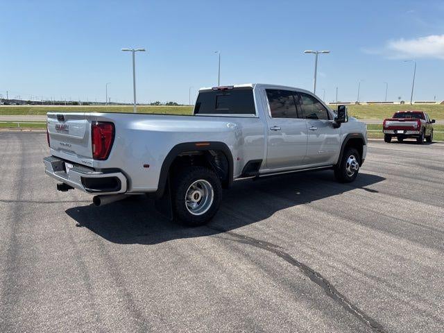 2022 GMC Sierra 3500HD Crew Cab Long Box 4-Wheel Drive Denali