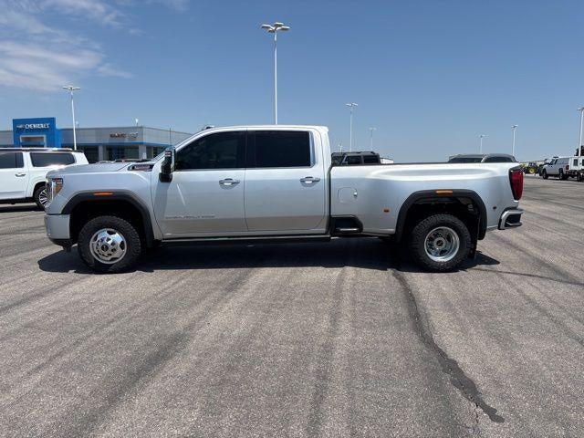 2022 GMC Sierra 3500HD Crew Cab Long Box 4-Wheel Drive Denali