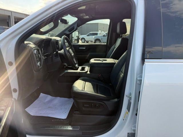 2020 GMC Sierra 3500HD Crew Cab Long Box 4-Wheel Drive Denali