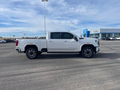 2024 GMC Sierra 2500 HD Crew Cab Standard Box 4-Wheel Drive Denali Ultimate
