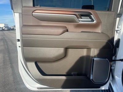 2025 GMC Sierra 2500 HD Crew Cab Standard Box 4-Wheel Drive Denali