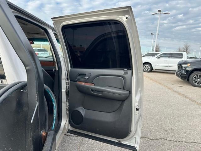 2007 GMC Sierra 3500HD 4WD Crew Cab Long Box DRW Work Truck