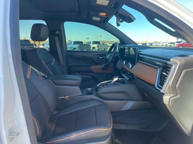 2024 GMC Canyon Crew Cab Short Box 4-Wheel Drive AT4