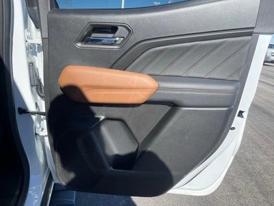 2024 GMC Canyon Crew Cab Short Box 4-Wheel Drive AT4