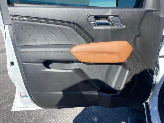 2024 GMC Canyon Crew Cab Short Box 4-Wheel Drive AT4