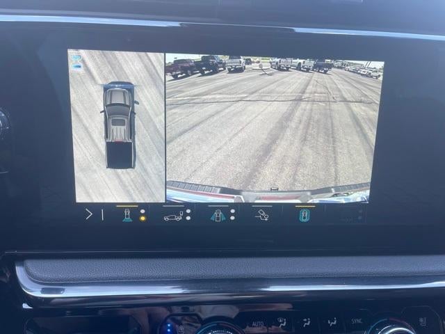 2022 GMC Sierra 1500 Crew Cab Short Box 4-Wheel Drive AT4