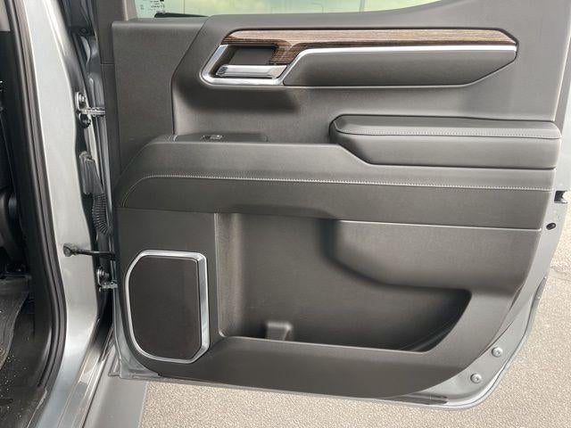 2024 GMC Sierra 1500 Crew Cab Short Box 4-Wheel Drive Elevation 3SB