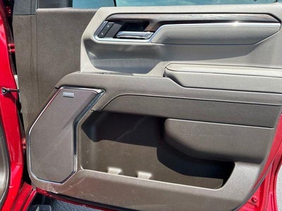 2022 GMC Sierra 1500 Crew Cab Short Box 4-Wheel Drive SLT