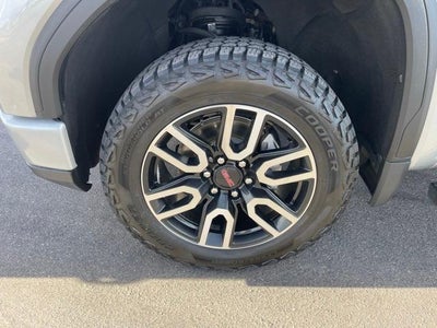 2023 GMC Sierra 1500 Crew Cab Short Box 4-Wheel Drive AT4