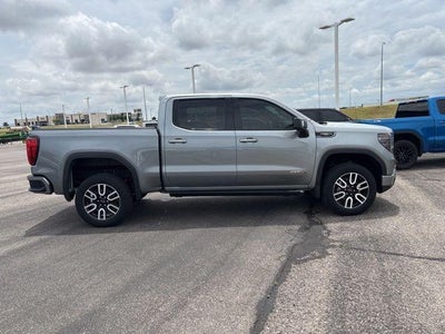 2023 GMC Sierra 1500 Crew Cab Short Box 4-Wheel Drive AT4