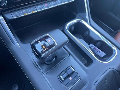 2022 GMC Sierra 1500 Crew Cab Short Box 4-Wheel Drive Denali Ultimate