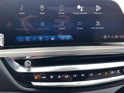 2024 Cadillac LYRIQ 4dr Luxury w/1SD