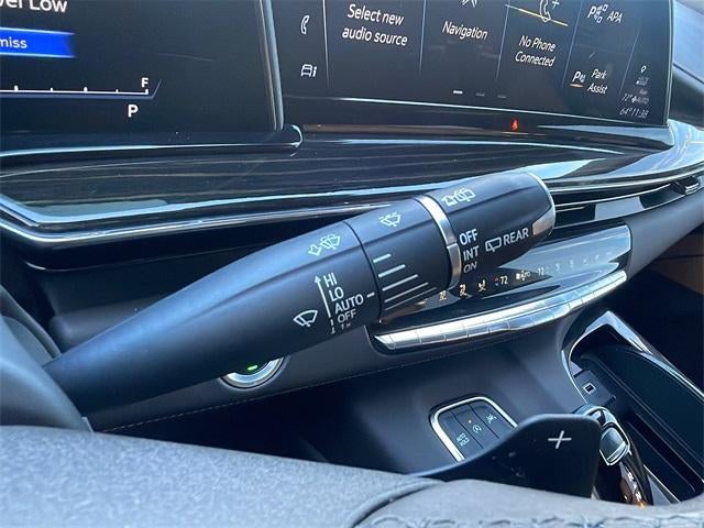 2022 Cadillac Escalade ESV 4WD Premium Luxury