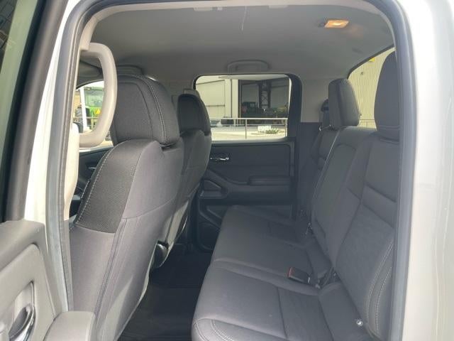 2024 Nissan Frontier Crew Cab 4x2 SV