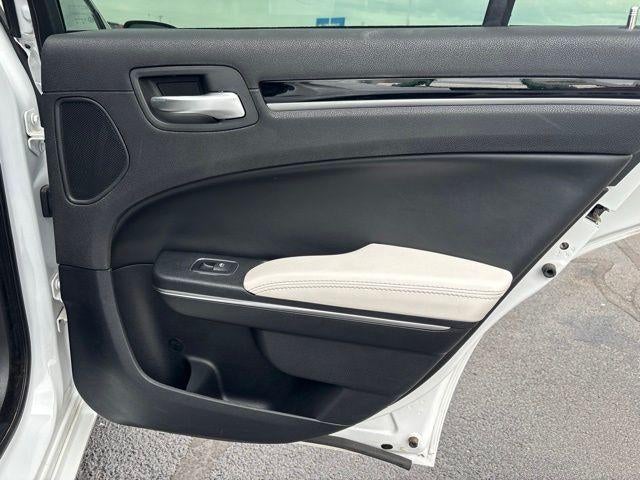 2017 Chrysler 300 300S RWD