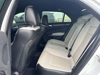 2017 Chrysler 300 300S RWD