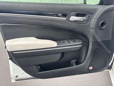 2017 Chrysler 300 300S RWD