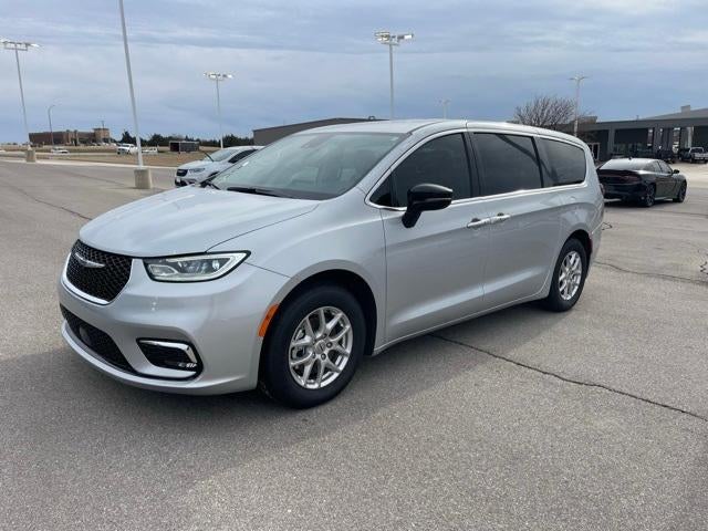 2024 Chrysler Pacifica Touring L FWD