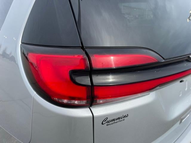 2024 Chrysler Pacifica Touring L FWD