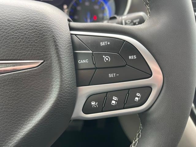 2024 Chrysler Pacifica Touring L FWD