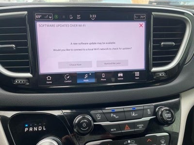 2024 Chrysler Pacifica Touring L FWD