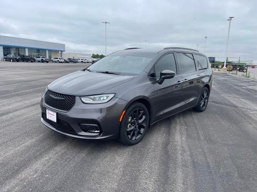 2022 Chrysler Pacifica Touring L FWD