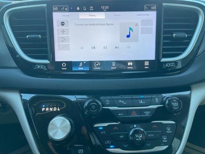 2024 Chrysler Pacifica Touring L FWD