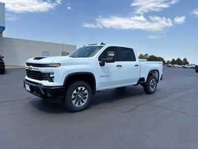 2024 Chevrolet Silverado 2500 HD Crew Cab Standard Box 4-Wheel Drive Custom