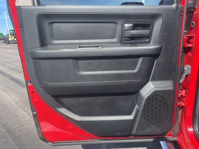 2022 RAM 3500 Tradesman 4x4 Crew Cab 8' Box