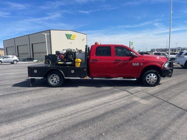 2022 RAM 3500 Tradesman 4x4 Crew Cab 8' Box