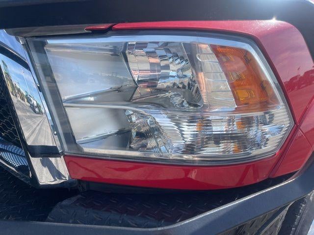 2022 RAM 3500 Tradesman 4x4 Crew Cab 8' Box