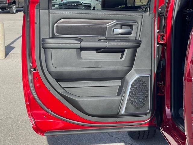 2026 RAM 2500 Longhorn 4x4 Crew Cab 6'4" Box
