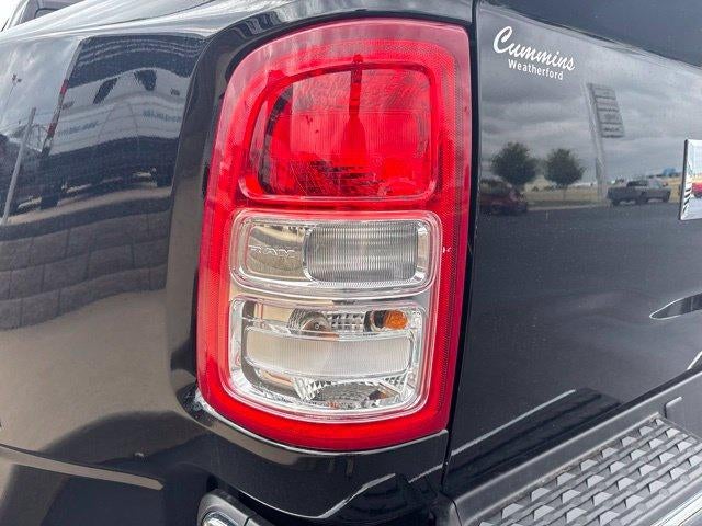 2021 RAM 3500 Tradesman 4x4 Crew Cab 8' Box