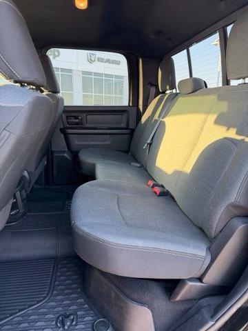 2021 RAM 3500 Tradesman 4x4 Crew Cab 8' Box