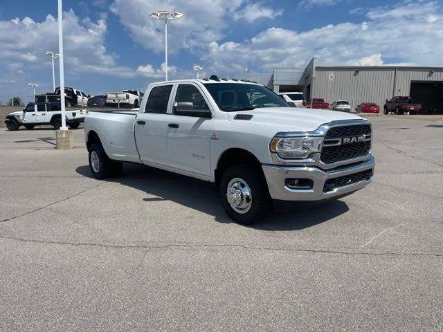 2021 RAM 3500 Tradesman 4x4 Crew Cab 8' Box
