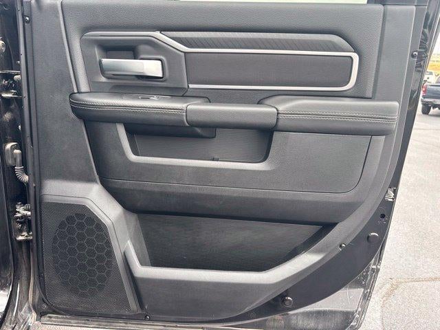 2026 RAM 3500 Big Horn 4x4 Crew Cab 8' Box