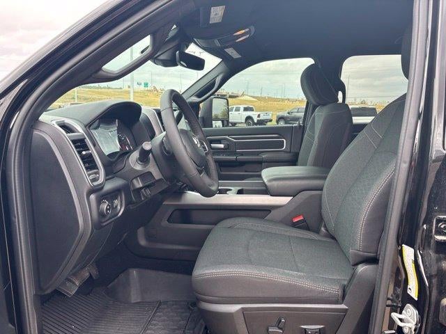 2026 RAM 3500 Big Horn 4x4 Crew Cab 8' Box