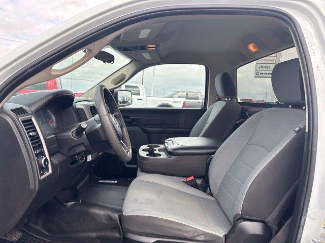 2023 RAM 1500 Classic Tradesman 4x4 Reg Cab 8' Box