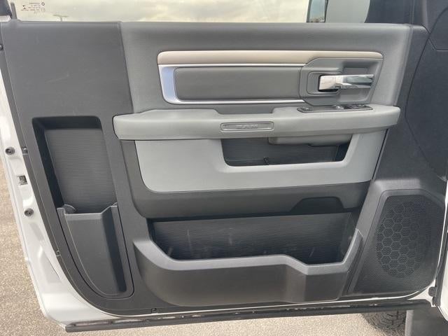 2013 RAM 2500 4WD Regular Cab 8 Ft Box Tradesman