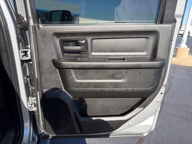 2022 RAM 2500 Tradesman 4x4 Crew Cab 6'4" Box
