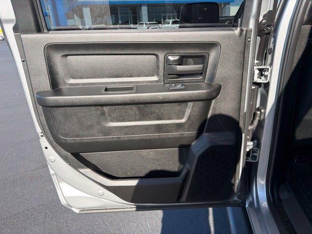 2022 RAM 2500 Tradesman 4x4 Crew Cab 6'4" Box