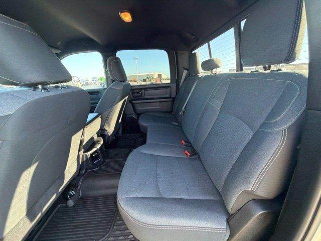 2022 RAM 2500 Tradesman 4x4 Crew Cab 6'4" Box