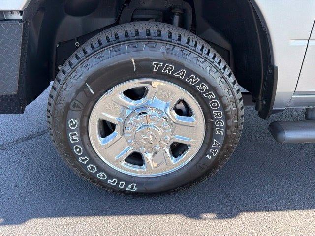 2022 RAM 2500 Tradesman 4x4 Crew Cab 6'4" Box