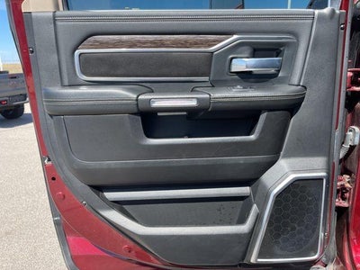 2019 RAM 2500 Laramie 4x4 Crew Cab 6'4" Box
