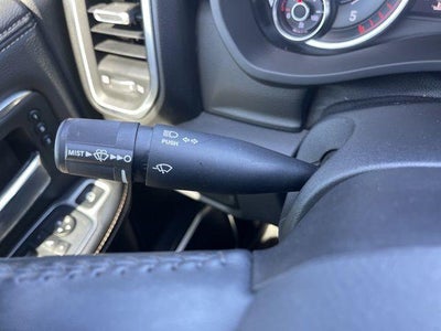 2019 RAM 2500 Laramie 4x4 Crew Cab 6'4" Box