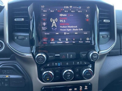 2019 RAM 2500 Laramie 4x4 Crew Cab 6'4" Box