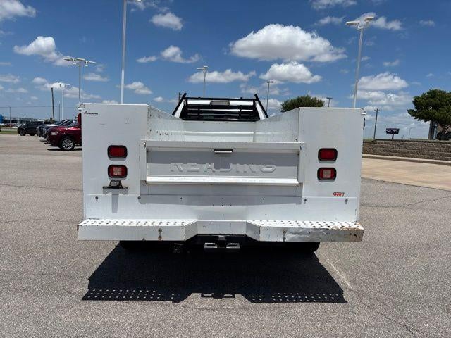 2016 RAM 5500 2WD Crew Cab 197" WB 84" CA Tradesman