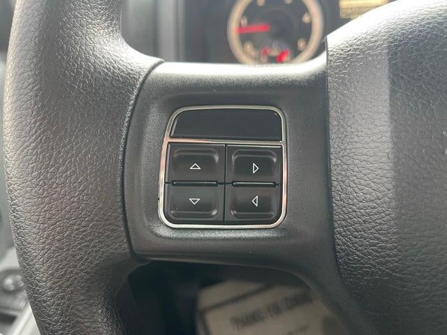 2014 RAM 3500 4WD Reg Cab 167" WB 84" CA Tradesman